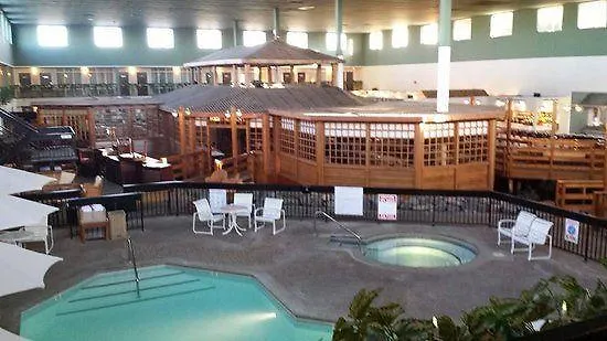 Coast Nisku Inn & Conference Centre 3*,  Canada