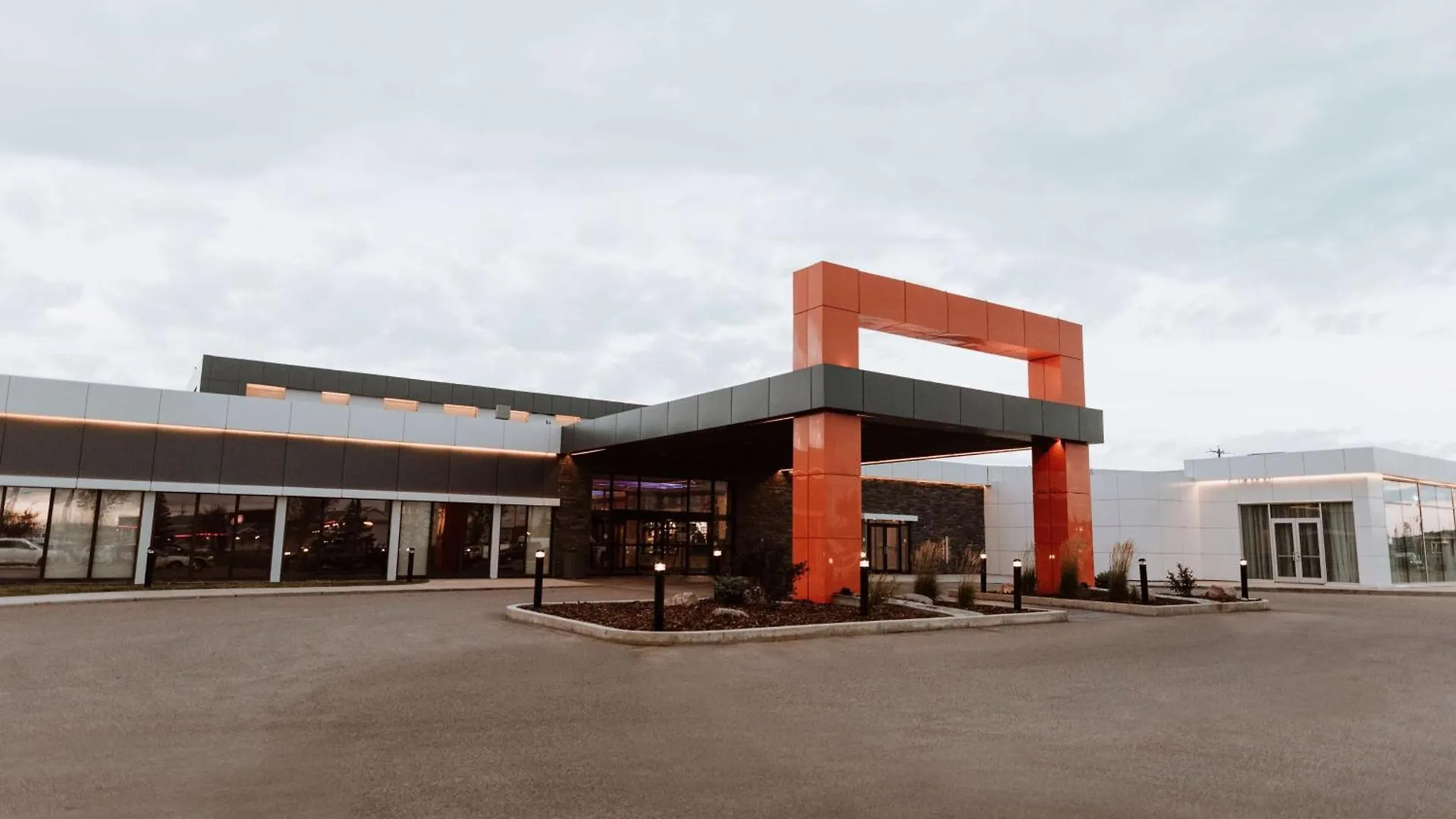 Coast Nisku Inn & Conference Centre